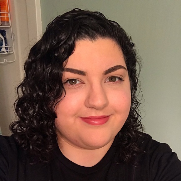 Meet your Posher, Rachel - Picture 1 of 1